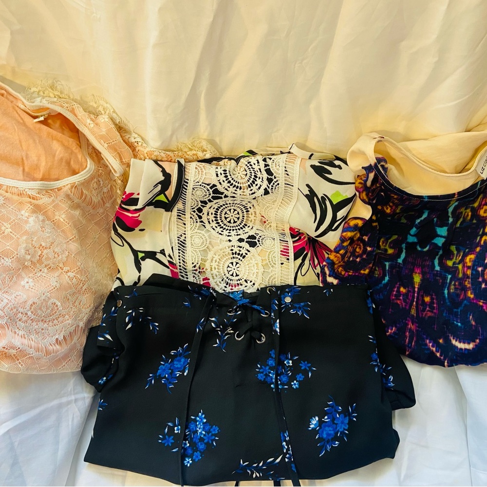 Four Beautiful Top Bundle